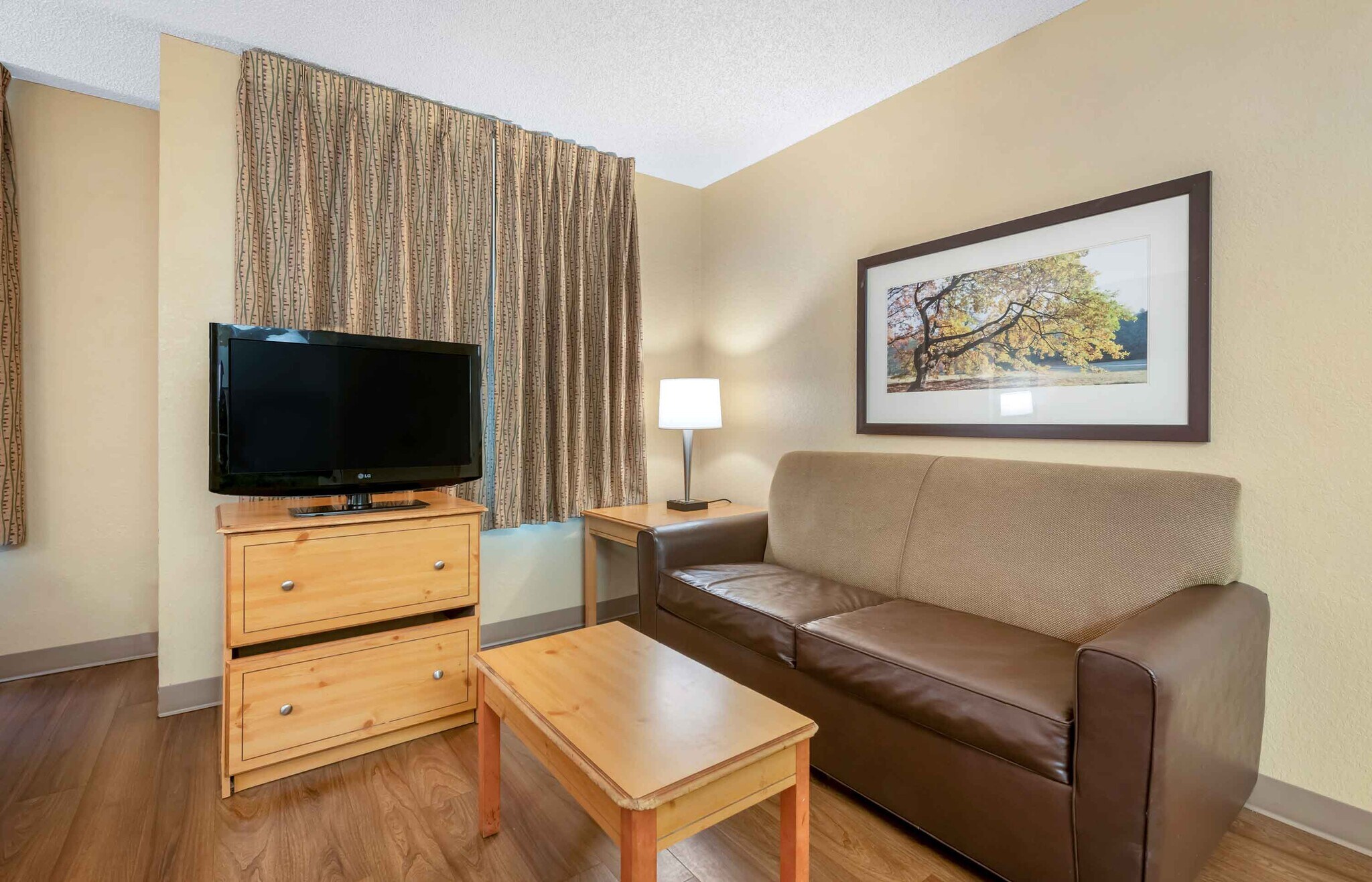 Building Photo - Furnished Studio-Jacksonville - Baymeadows