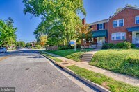 Building Photo - 6473 Blenheim Rd