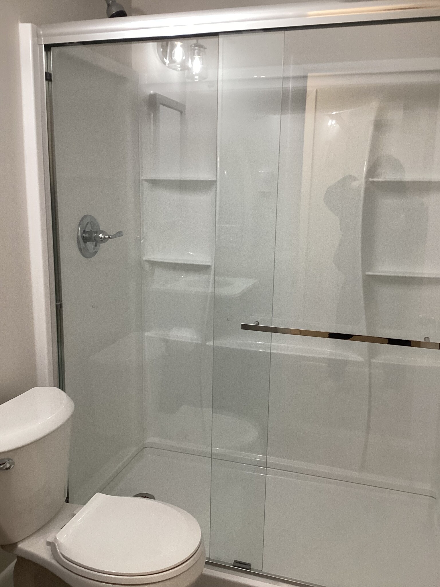 Building Photo - 296 Lynn St