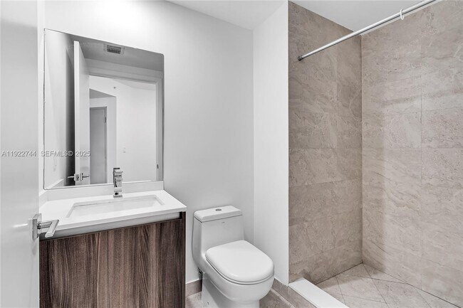 Building Photo - 488 NE 18th St