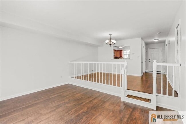 Building Photo - 715 Darlington Dr