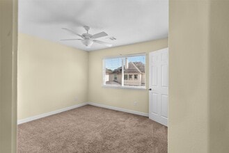 Building Photo - 6007 Marble Hollow Ln