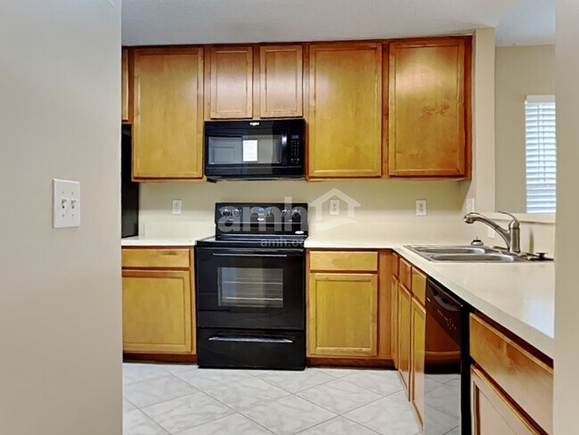 Building Photo - 9422 Daniels Mill Dr