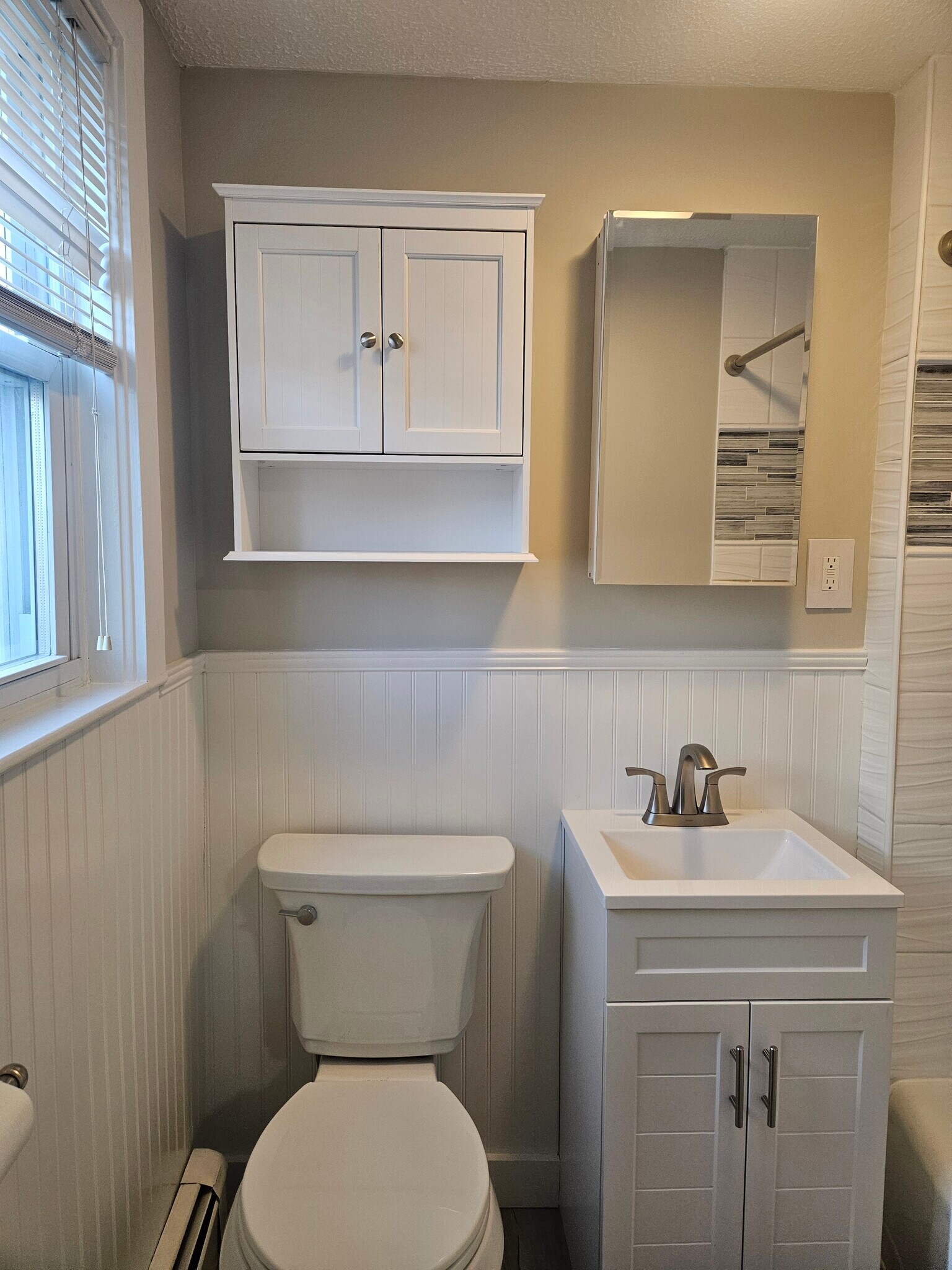 Bathroom - 7 Howland Ct