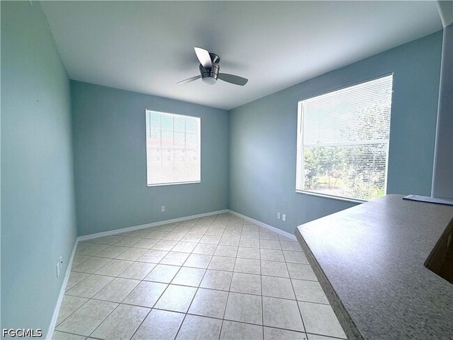 Building Photo - 4013 Palm Tree Blvd