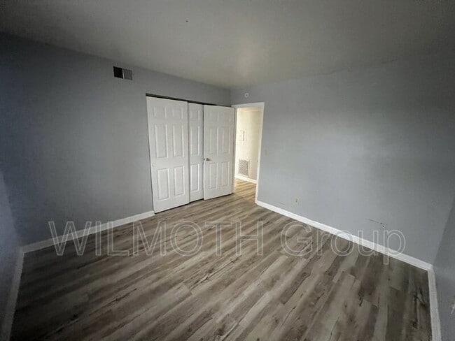 Building Photo - 1320 Millerwood Dr