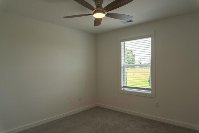 Building Photo - 1443 Darrowby Wy