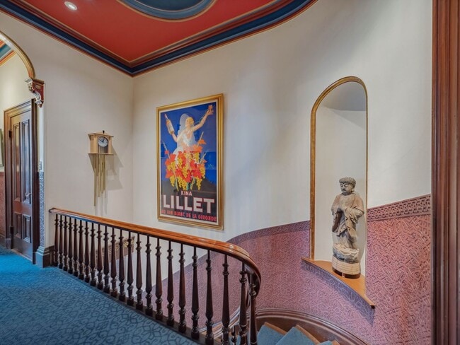 Building Photo - 760 Haight St