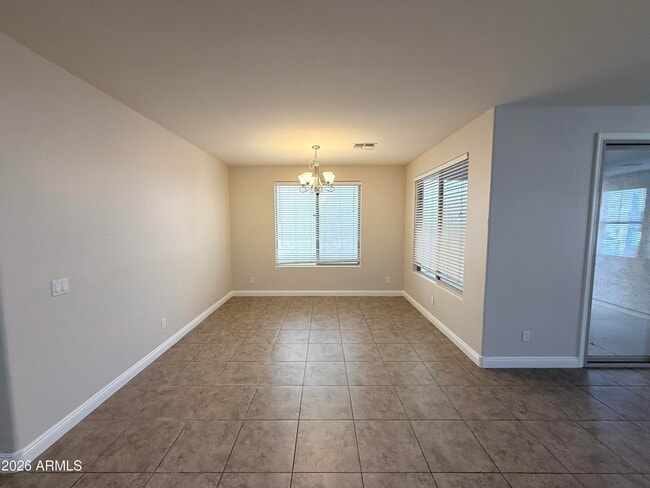 Building Photo - 3449 E Sheffield Rd