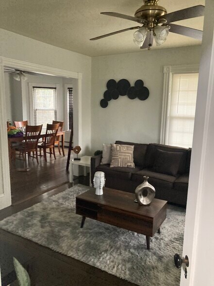 Building Photo - 155 Hill St