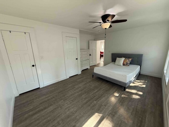 Building Photo - 2600 Townsend Dr