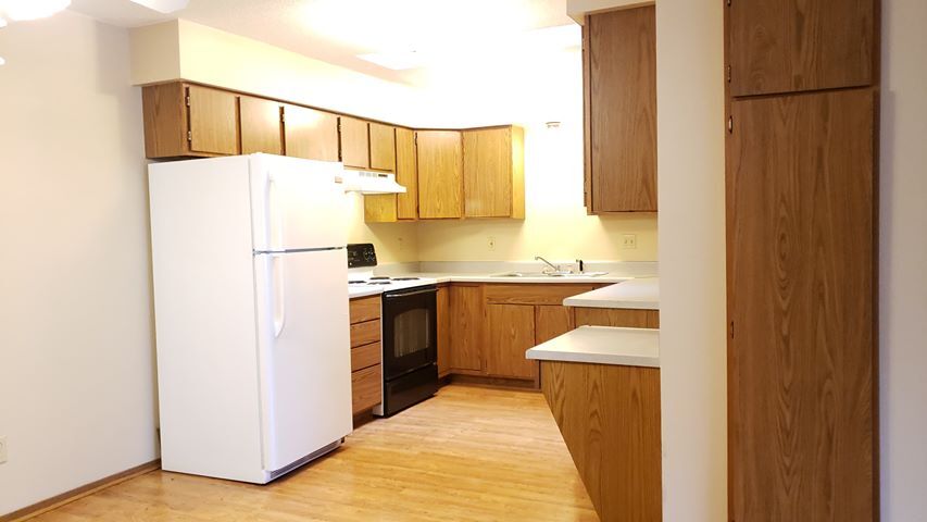 Building Photo - 1008 Dano Cir