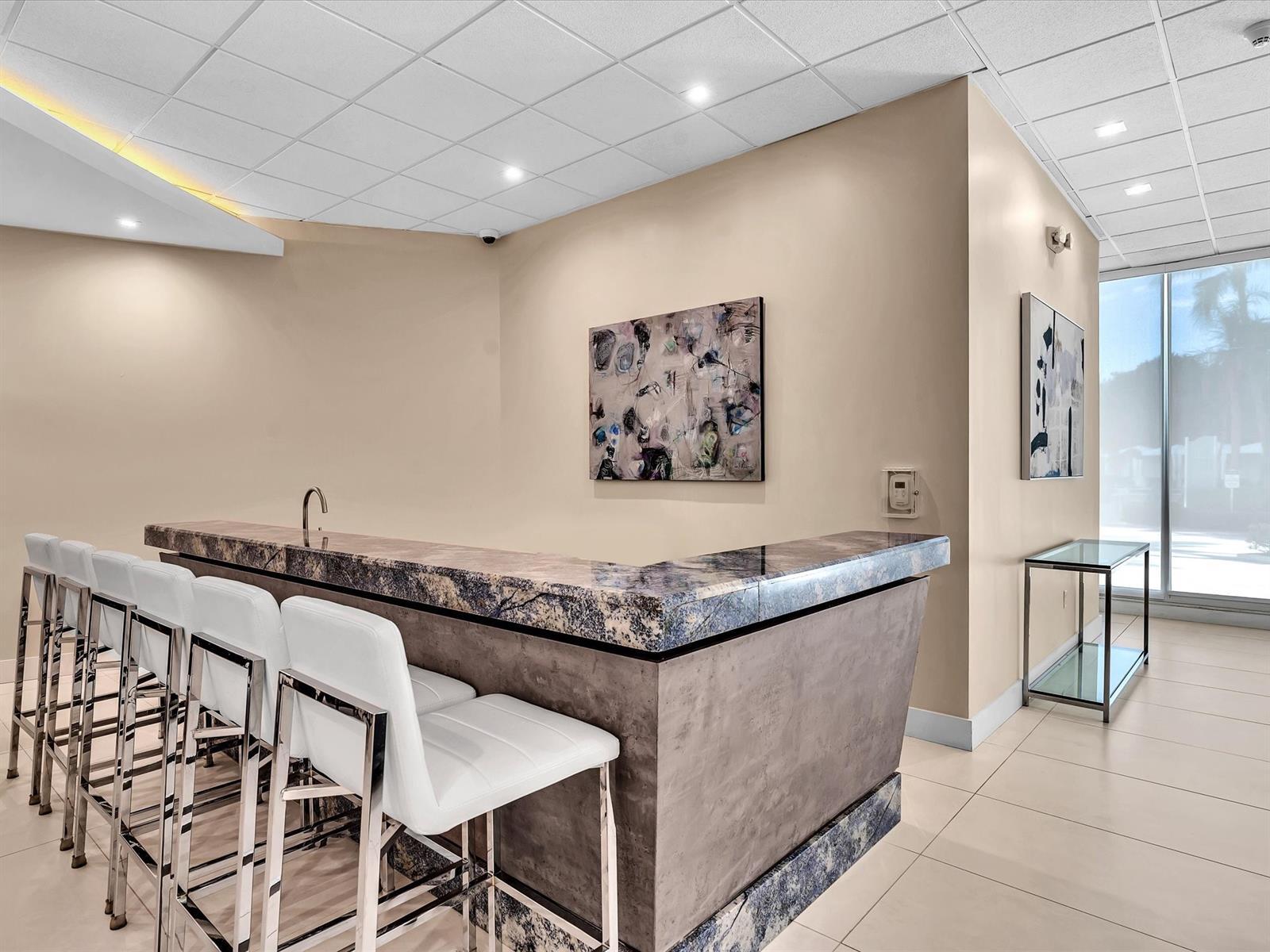 Building Photo - 3001 S Ocean Dr