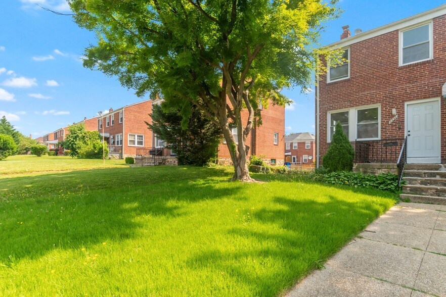 Building Photo - 3920 Wilke Ave