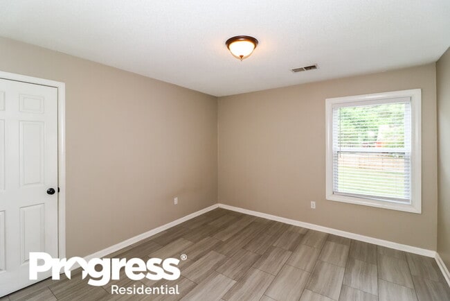 Building Photo - 4934 S Germantown Rd