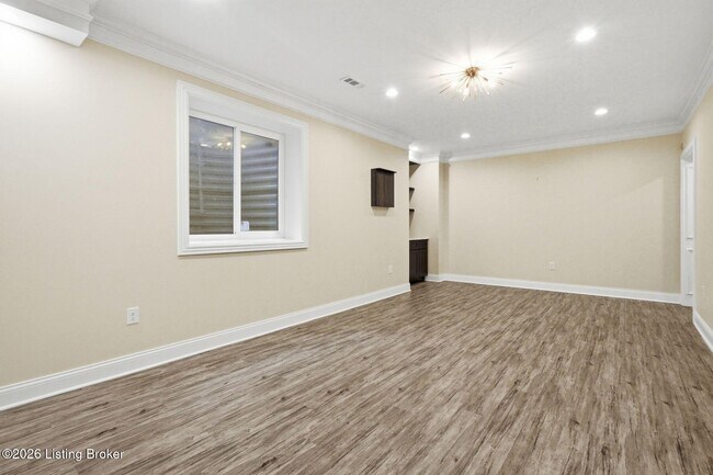 Building Photo - 6300 Mistflower Cir