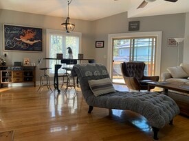 Building Photo - 350 Mohawk Dr