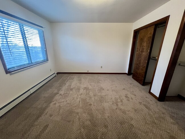 Building Photo - "Cozy 2-Bed Condo with Fireplace Oasis in ...