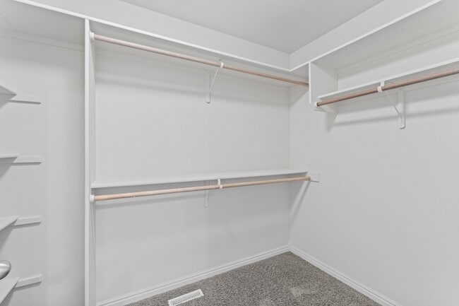 Building Photo - 1770 W Bellagio Dr