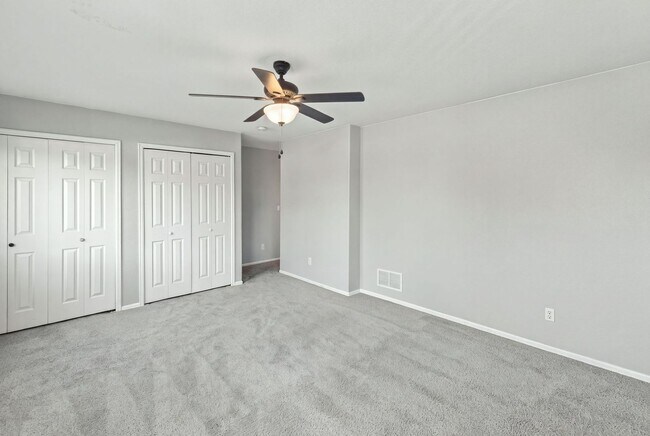 Building Photo - 546 S Race St