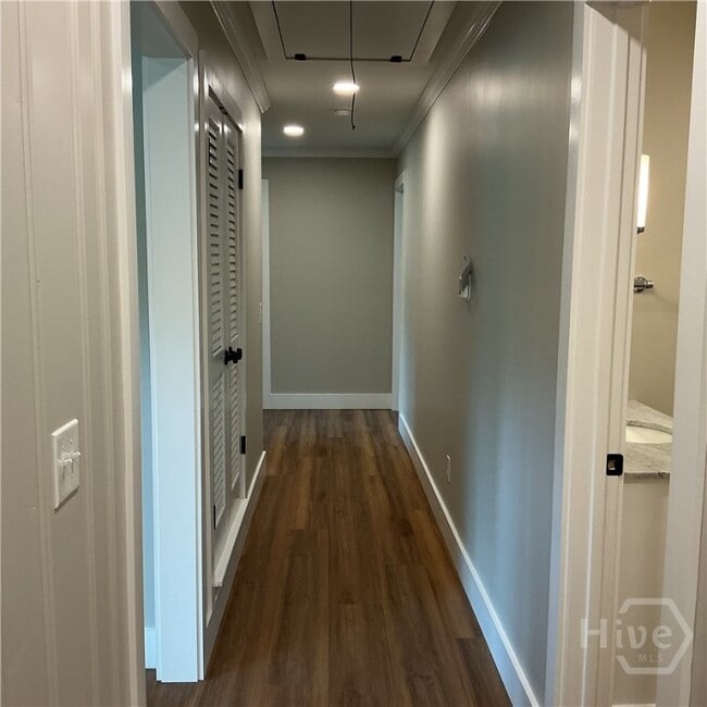 Building Photo - 5924-5921 GA-21