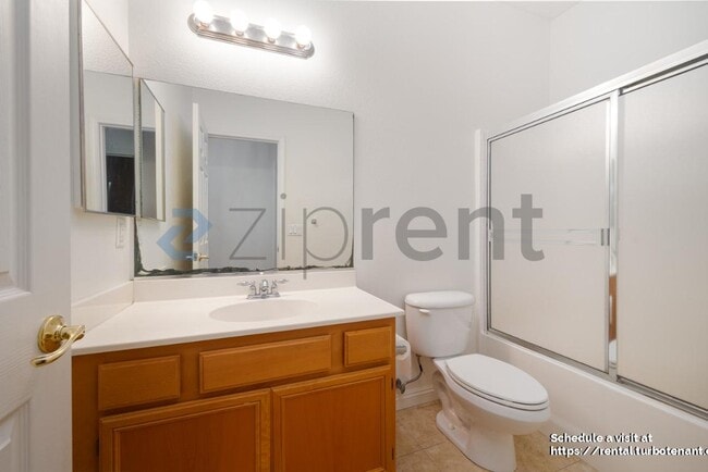 Building Photo - 740 Kirkwall Dr