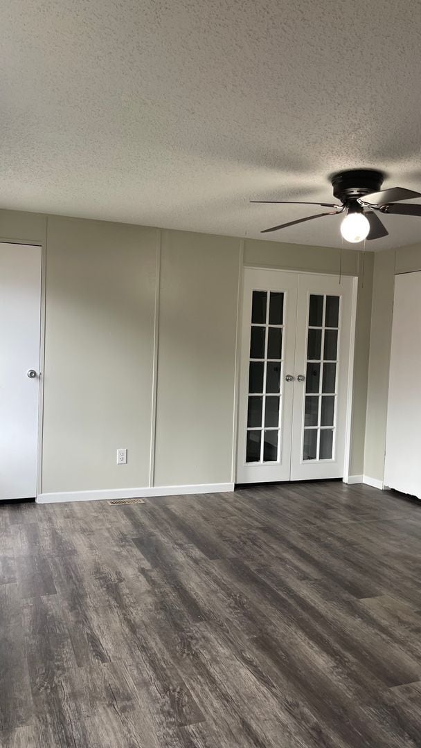 Building Photo - 3 Bed, 2 Bath Mobile Home! HUD ACCEPTED!