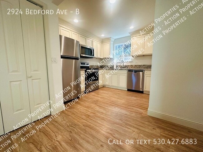 Building Photo - 2924 Bedford Ave
