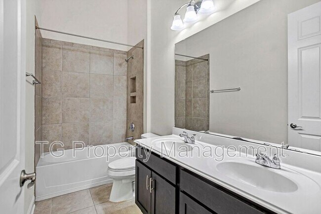 Building Photo - 18 Portside Ave