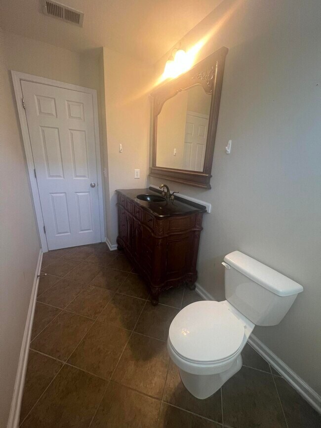 Building Photo - 3625 Galloway Ln