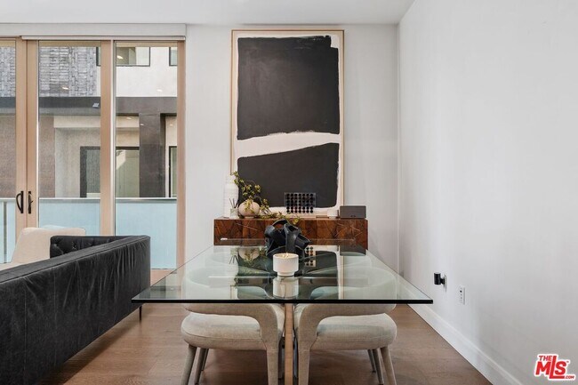 Building Photo - 1251 N Formosa Ave