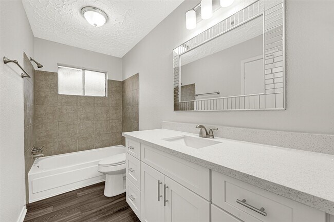 Building Photo - 8402 Bird Meadow Ln