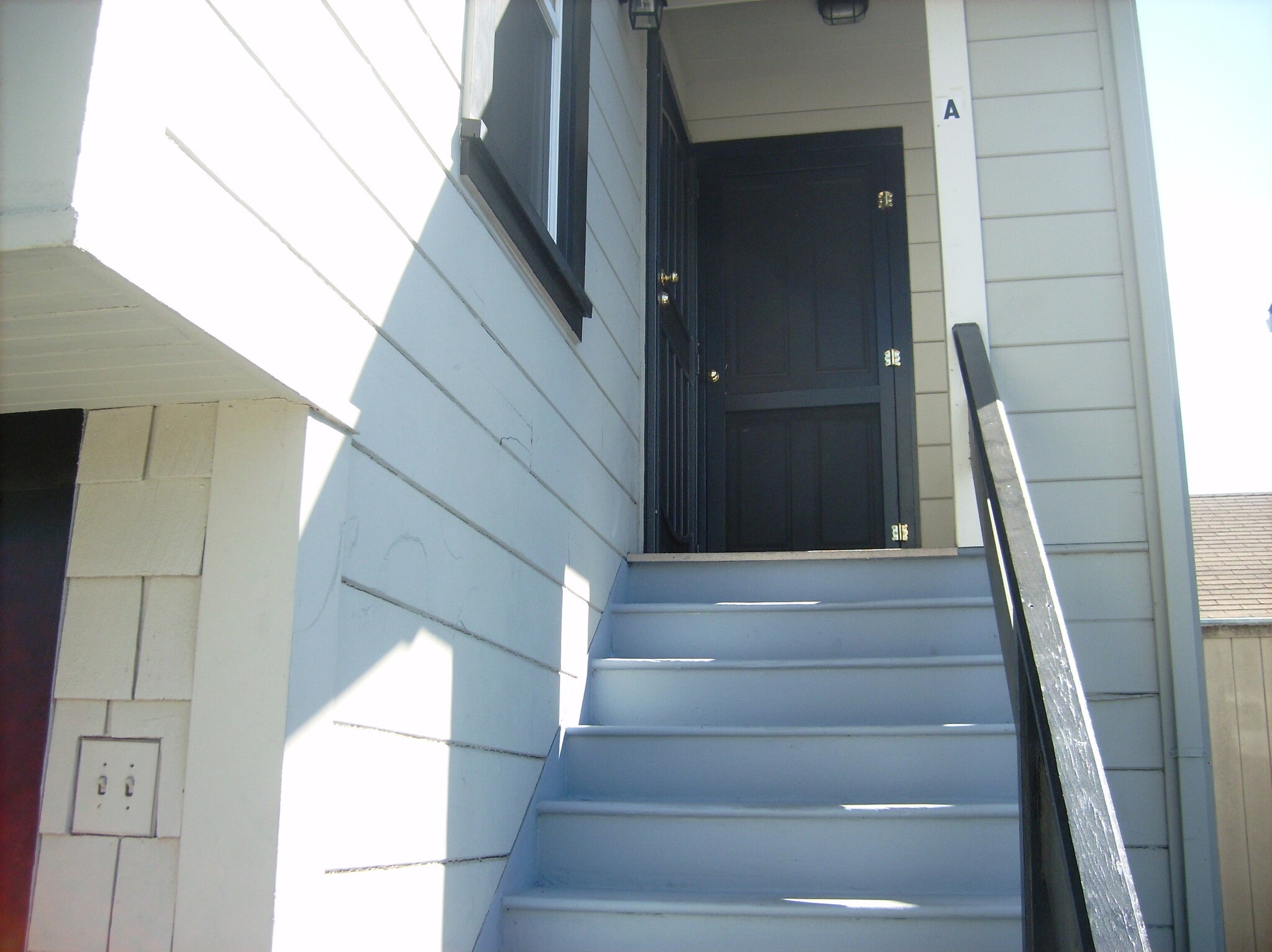 Building Photo - 440 Leland Ave