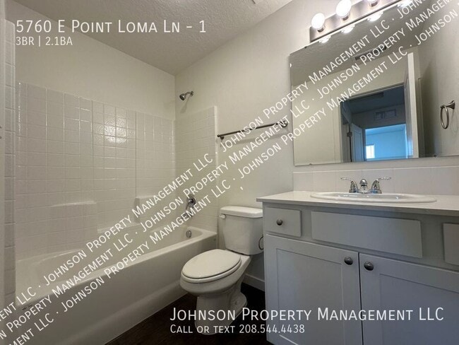 Building Photo - 5760 E Point Loma Ln