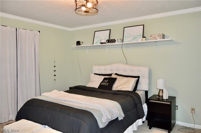 Building Photo - 1306 Fox Run Ct