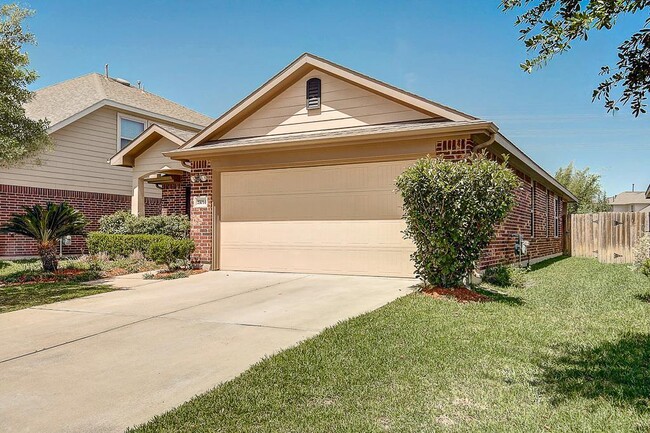 Building Photo - 27014 Henson Falls Dr