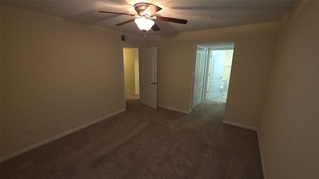 Building Photo - 8415 Hearth Dr