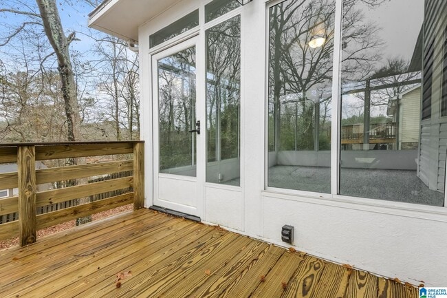 Building Photo - 1729 Timbercrest Cir