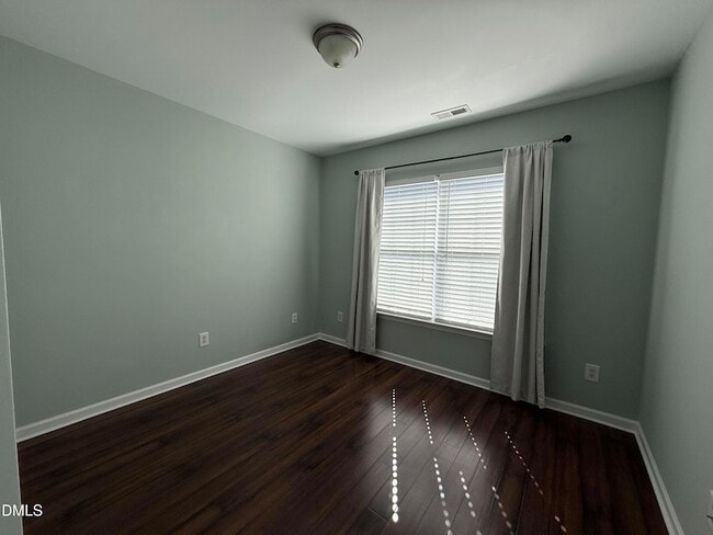 Building Photo - 606 Sawcut Ln