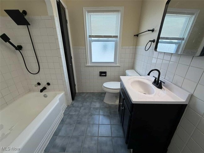 Building Photo - 6315 Charles Ave