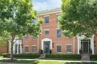 Building Photo - Beautiful 3 Bed Townhome In the Heart Of Village Of West Clay!