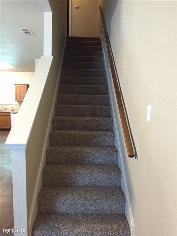 Building Photo - 4 br, 2.5 bath Duplex - 1109 Neff St 1109 ...