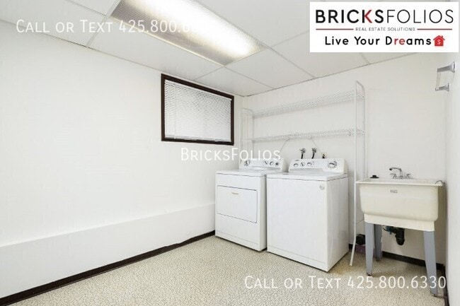 Building Photo - 6007 150th Ct NE