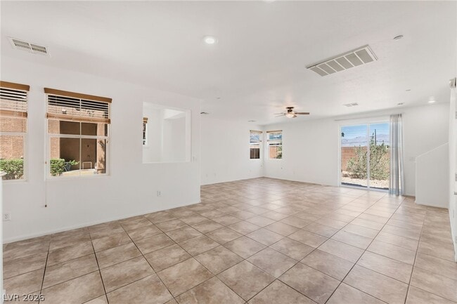 Building Photo - 310 Clarence House Ave