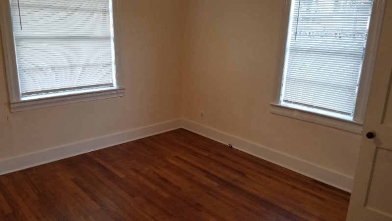 Building Photo - 216 Stevens Dr