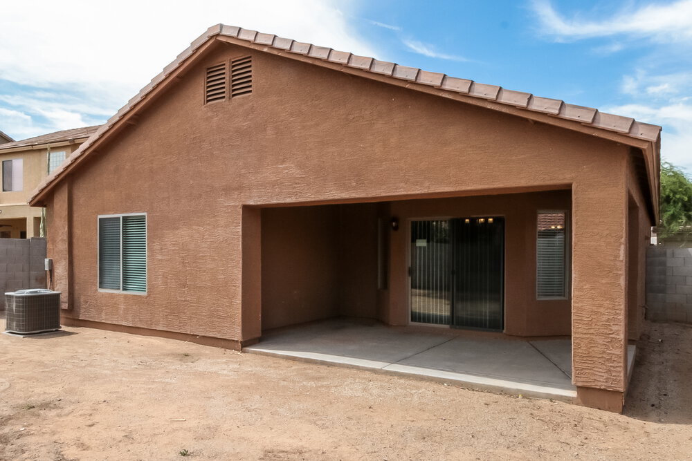 Building Photo - 32647 N Cherry Creek Rd