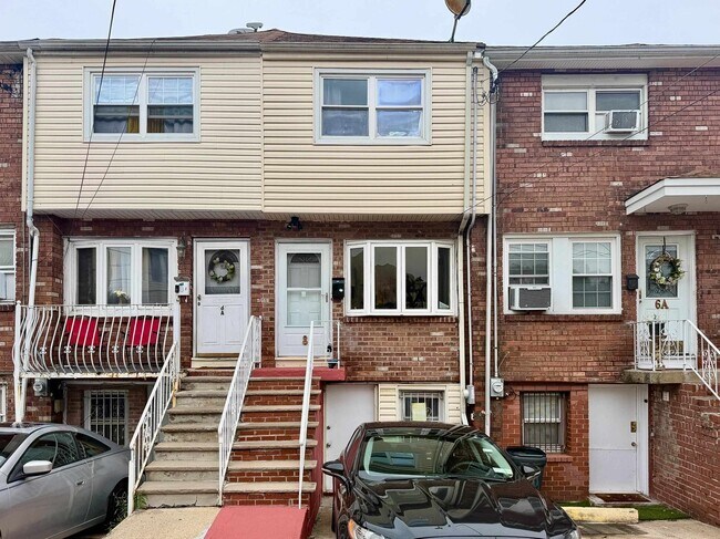 Building Photo - 8 Van Nostrand Ave