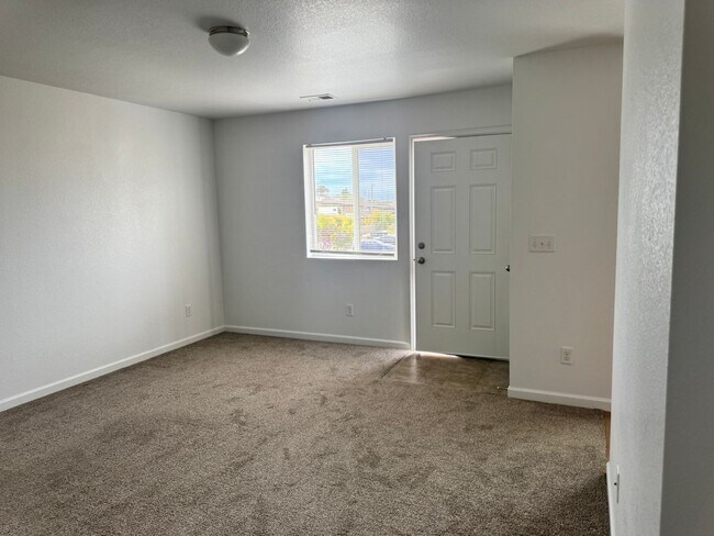 Building Photo - 205 Patton Ave