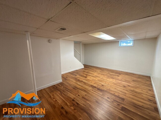 Building Photo - 463 Long Towne Ct