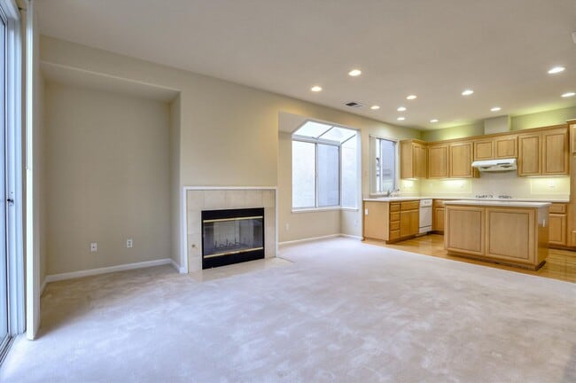 Building Photo - Cupertino Home for Rent!